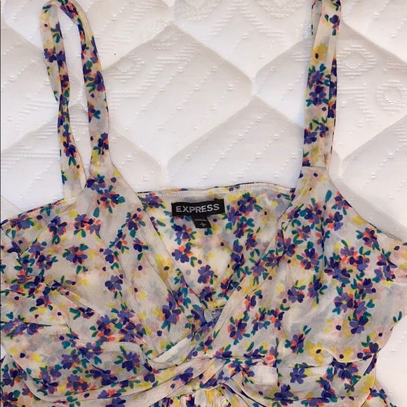 Floral camisole - Picture 2 of 3